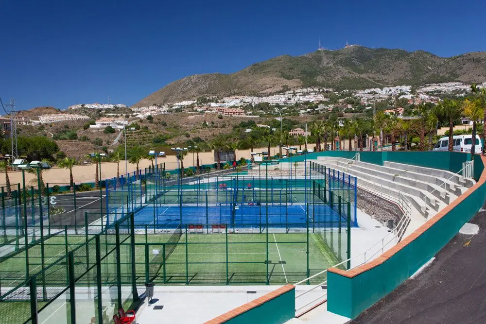 Club De Padel Los Caballeros — instalación deportiva