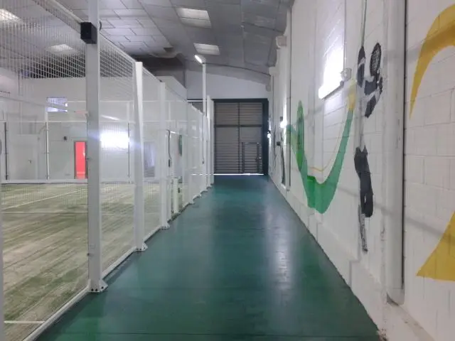 Mister Padel — instalación deportiva