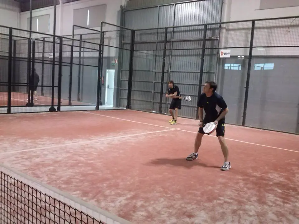 Padel La Nau Agullent — instalación deportiva