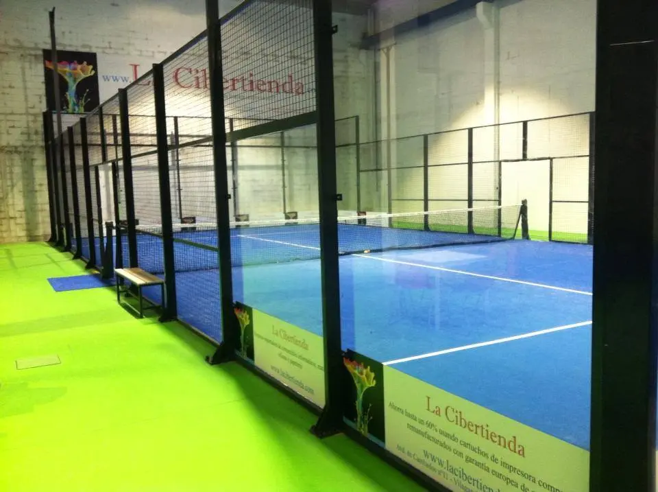 Arousa Padel Sport Center — instalación deportiva