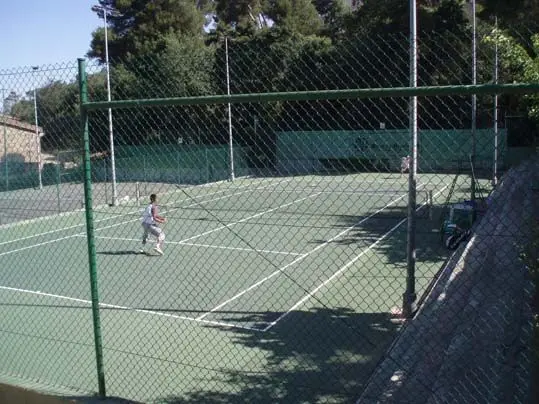 Club Tenis Reixac — instalación deportiva