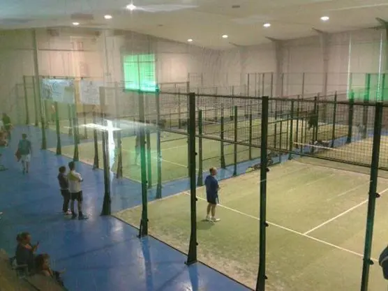 Padel56 — instalación deportiva