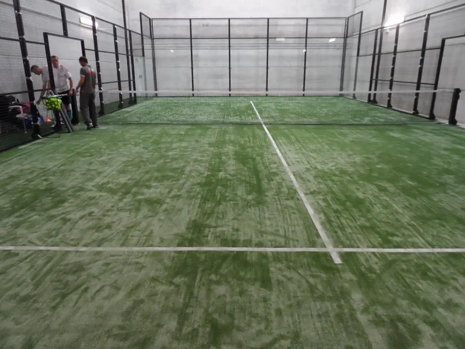 Padel Indoor Cáceres — instalación deportiva