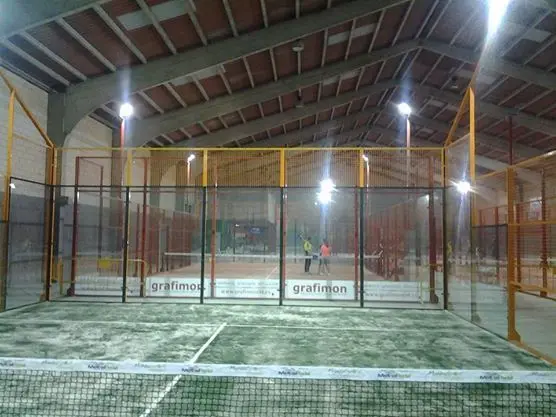 Vegas Bajas Padelencubierto — instalación deportiva