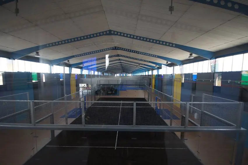 Padeld10z — instalación deportiva