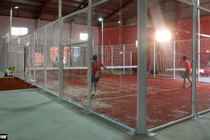 Padel Club La Roda — instalación deportiva