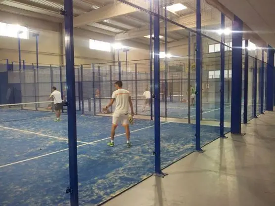 Padel King — instalación deportiva