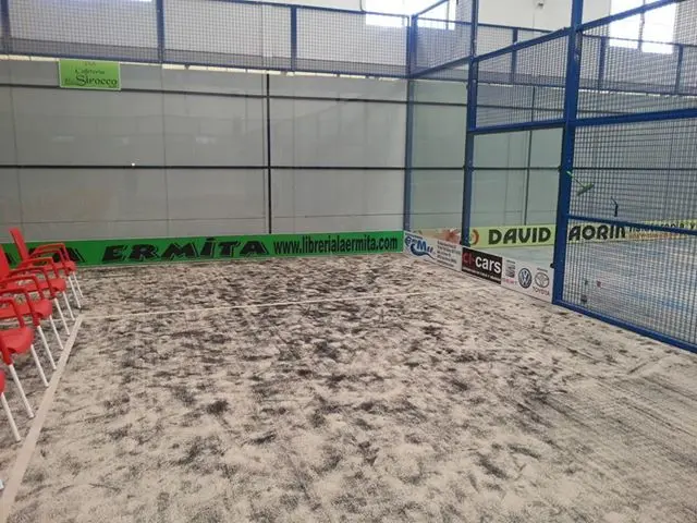 Cieza Padel Indoor — instalación deportiva