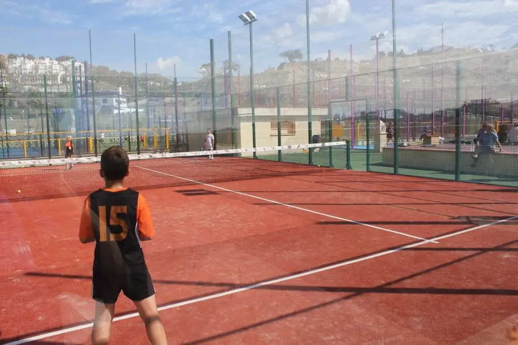 Club Deportivo León 13 — instalación deportiva