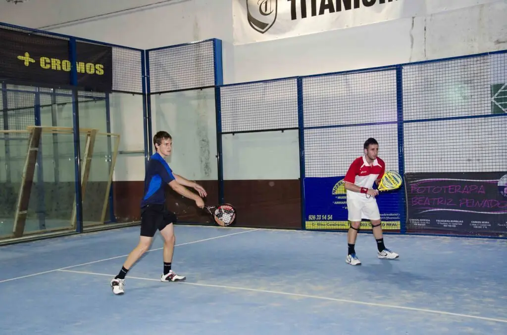 Las Cubiertas - Centro de Padel — instalación deportiva