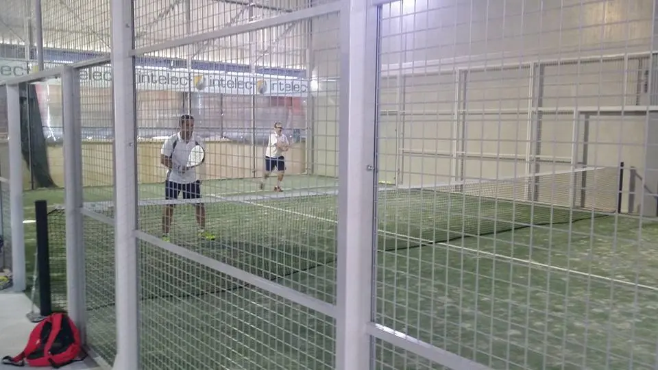 Padel Indoor Jaén — instalación deportiva