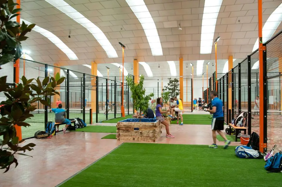 Padel Indoor Griñón — instalación deportiva