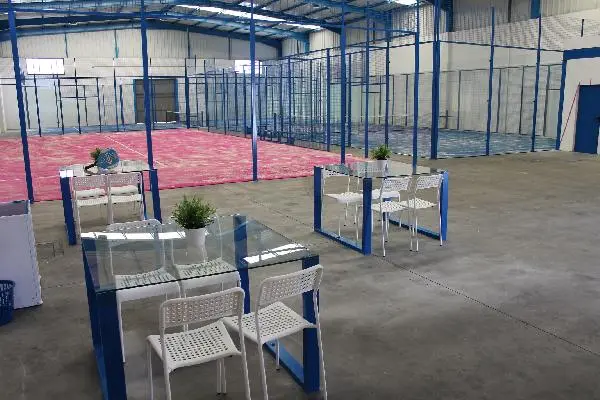 PadelVall - Padel Indoor Valladolid — instalación deportiva