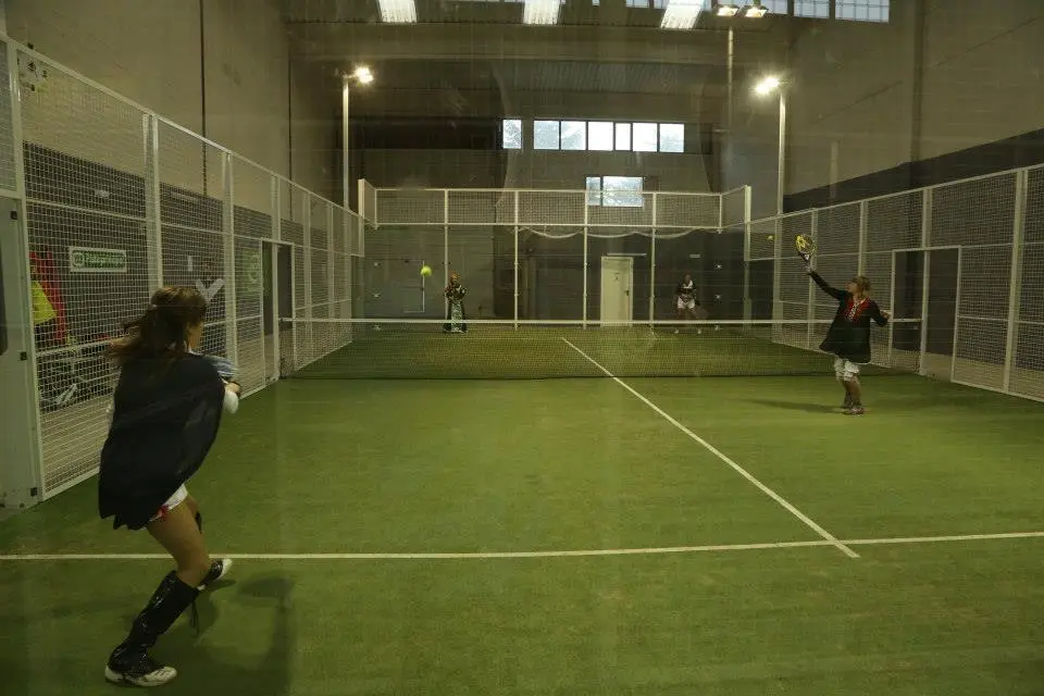 Jaca Padel Indoor — instalación deportiva