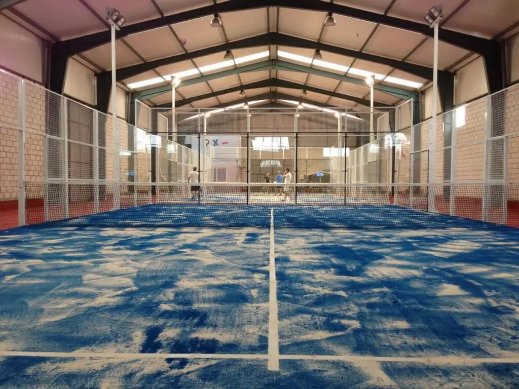 PadelPorMenos Reinosa — instalación deportiva