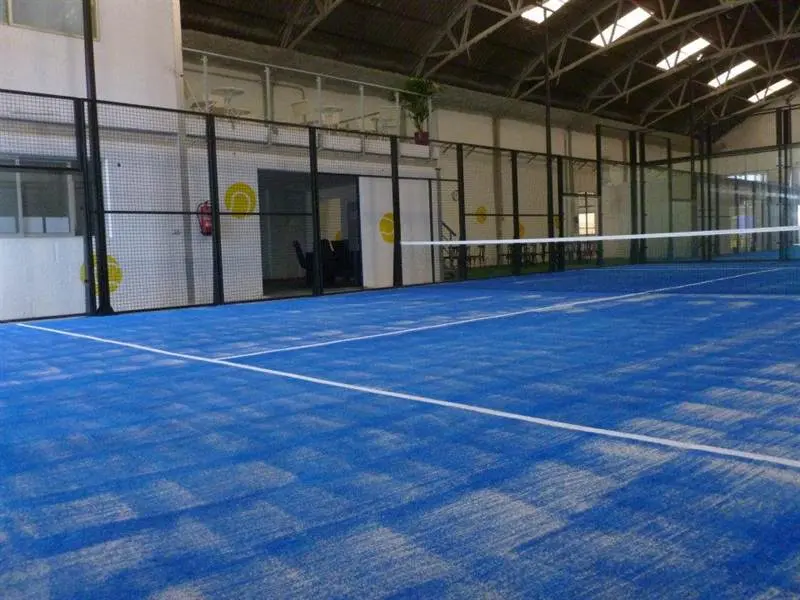 Pádel Cobert Alboraia — instalación deportiva