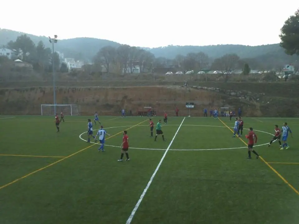 Campo de Futbol Olivella — instalación deportiva