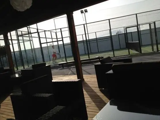 Padel La Marina Motril — instalación deportiva