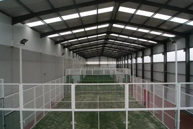 Indoor Pádel Nordes — instalación deportiva