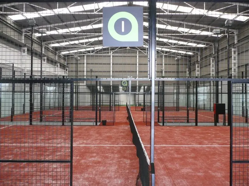 Padel Indoor Vinaròs — instalación deportiva