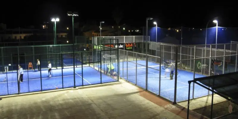 Padel Tenis Can Simó — instalación deportiva