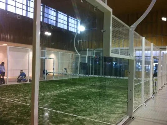 Padel Gym Spa Las Cañas — instalación deportiva