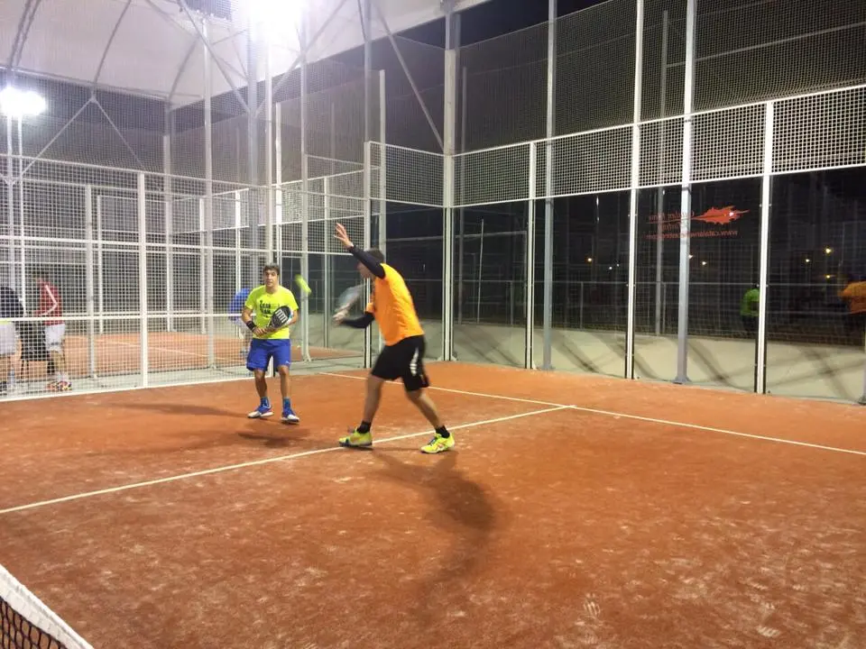 Padel Indoor Montilla — instalación deportiva