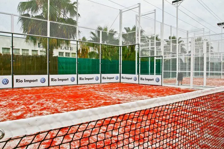 Village Padel Club — instalación deportiva