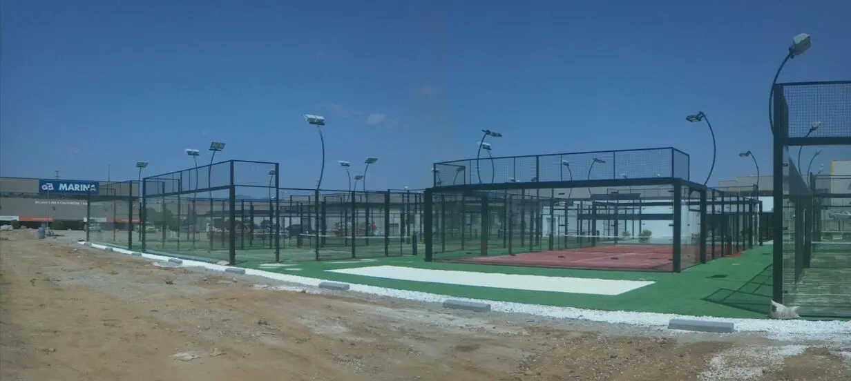 Padel Nou Les Franqueses — instalación deportiva