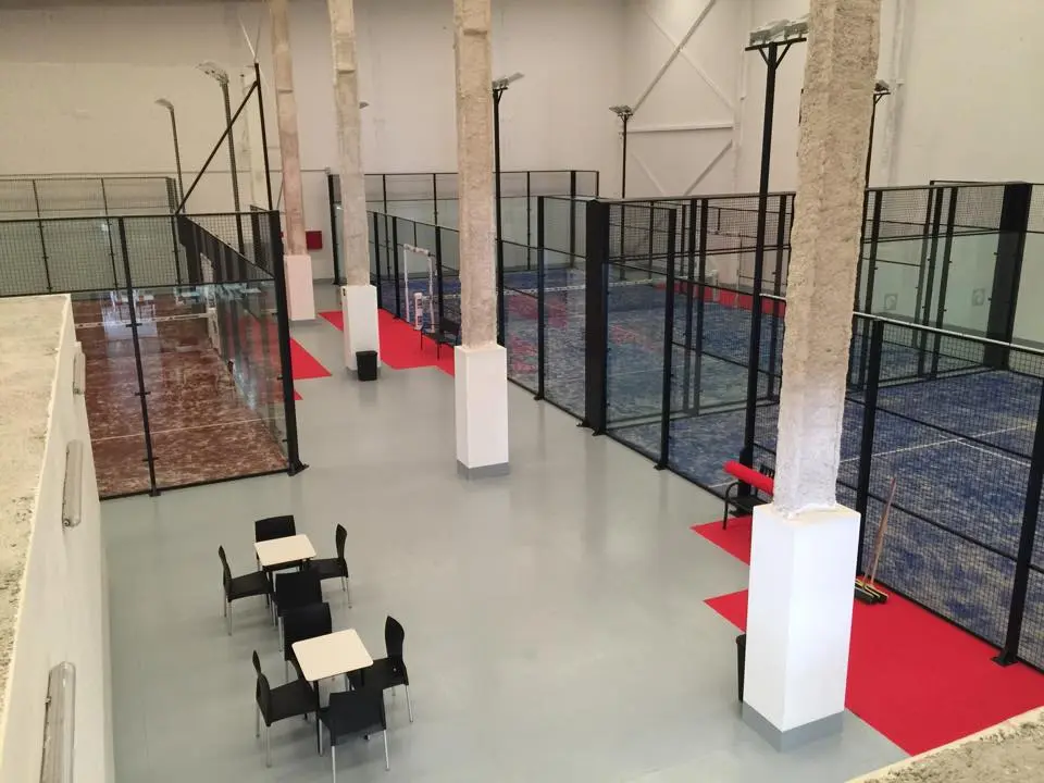 Padel Indoor CUB Garraf — instalación deportiva