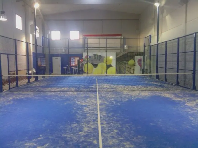 Villanueva Indoor Padel — instalación deportiva