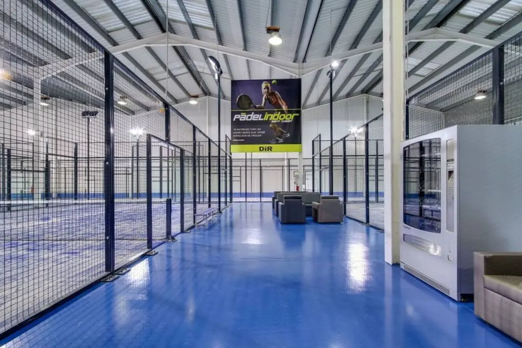 Padel Indoor Sant Cugat DIR — instalación deportiva