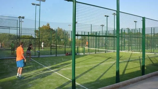 Padel Pistoleta — instalación deportiva