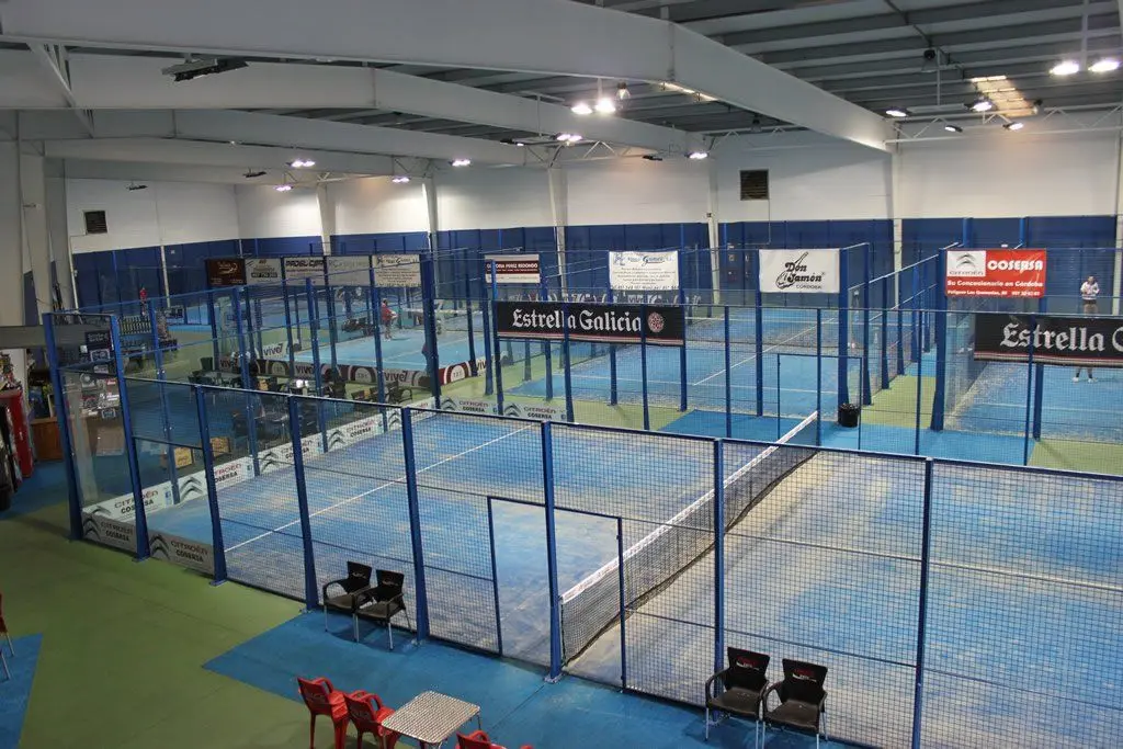 Padel Las Quemadas — instalación deportiva