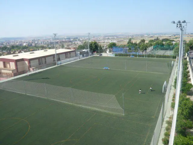 Club deportivo Granadal la Salle — instalación deportiva