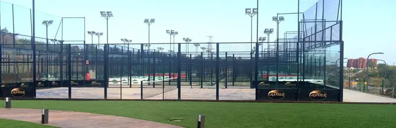 Sant Just Padel Club — instalación deportiva