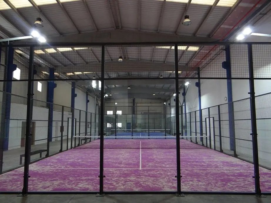 Padel Indoor La Puebla — instalación deportiva