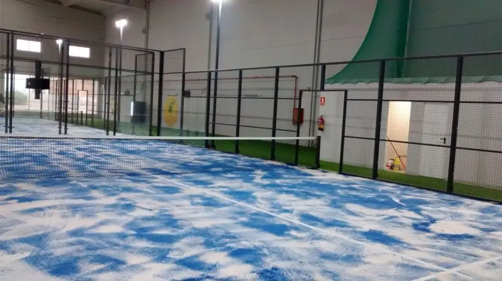Mister Padel Ejea — instalación deportiva
