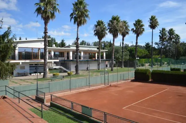 Club Tennis Figueres — instalación deportiva