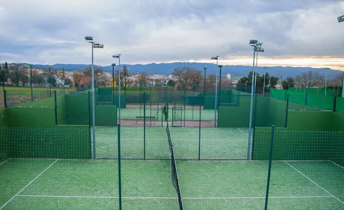 Centre Esportiu Club Tennis La Bisbal — instalación deportiva