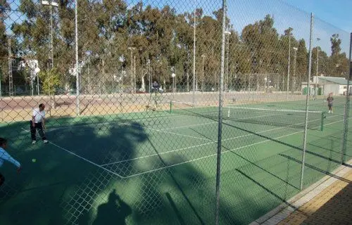 Centro Deportivo Ifni — instalación deportiva