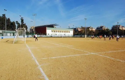 Centro Deportivo Ifni — instalación deportiva