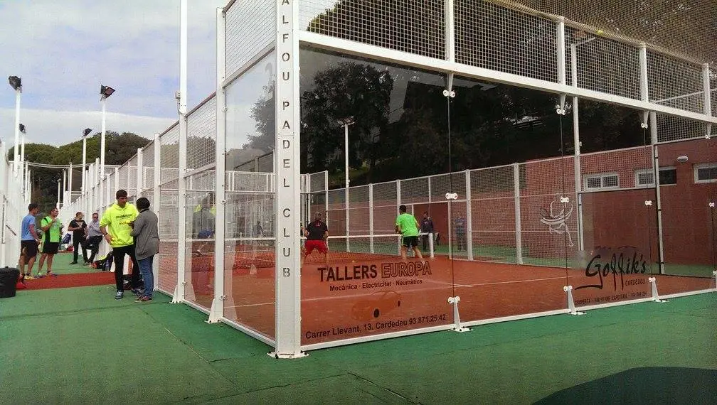 Alfou Pádel Club — instalación deportiva