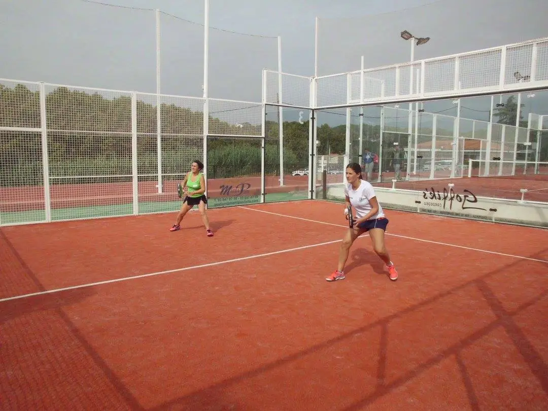 Alfou Pádel Club — instalación deportiva