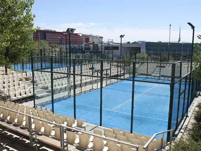 Blue Padel Rivas — instalación deportiva