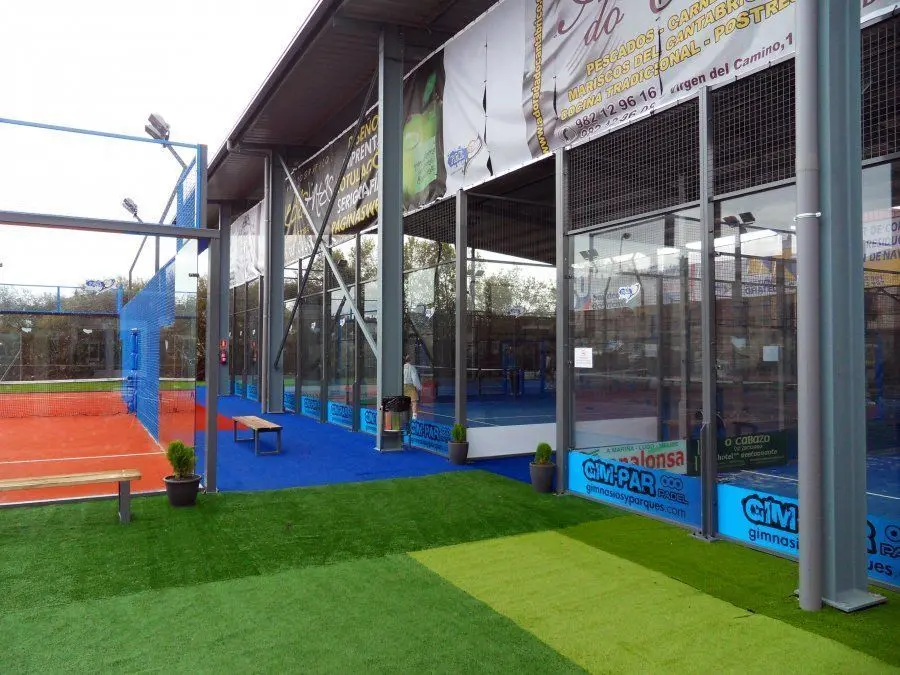 Pádel Club Ribadeo — instalación deportiva
