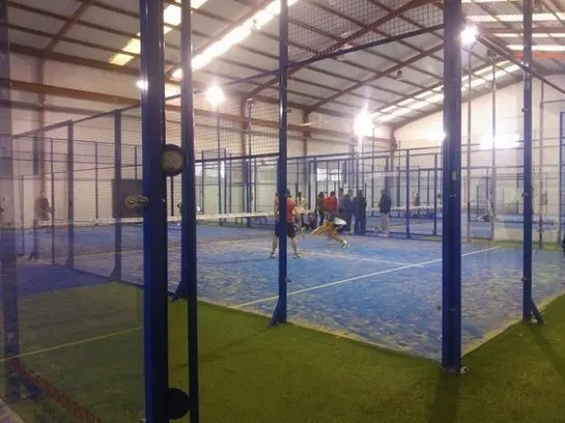 Padel Extrem Olivenza — instalación deportiva