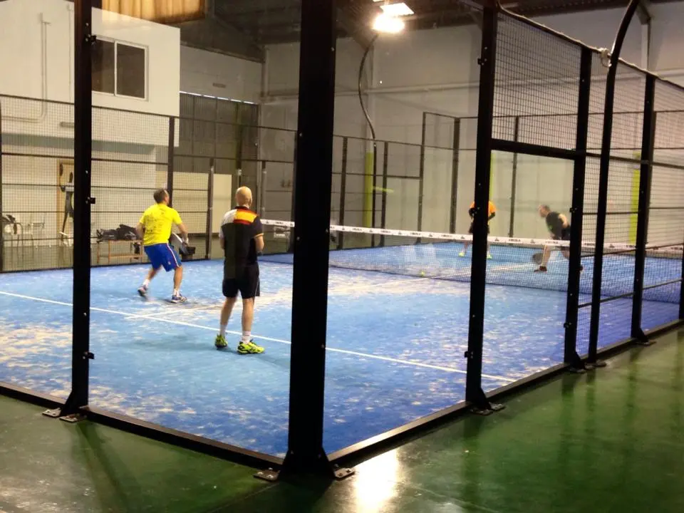 Padel Indoor La Roda — instalación deportiva