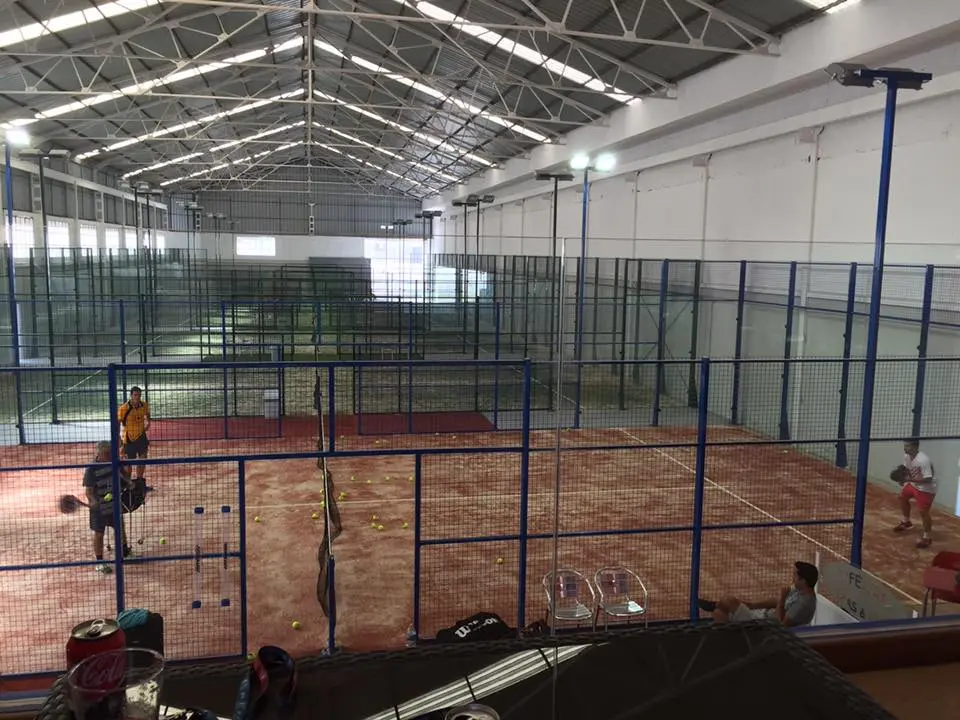 GM Padel Indoor — instalación deportiva