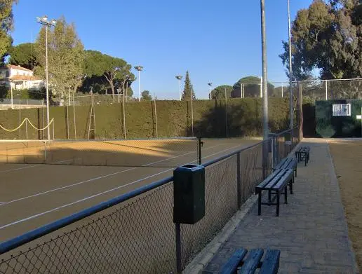 Club de Tenis Oromana — instalación deportiva